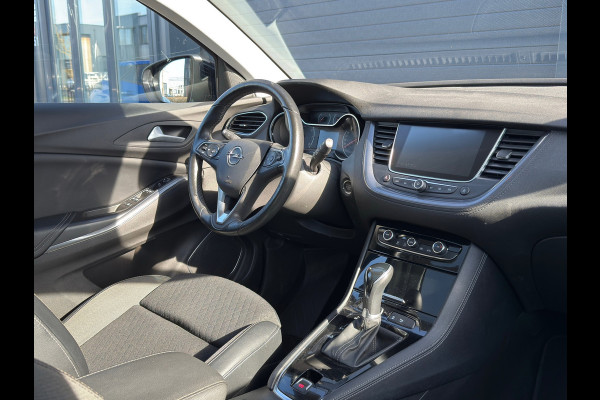 Opel Grandland X 1.2 Turbo PANO / CARPLAY / CAMERA / AUTOMAAT / STUURVERWARMING / WINTERPAKKET /