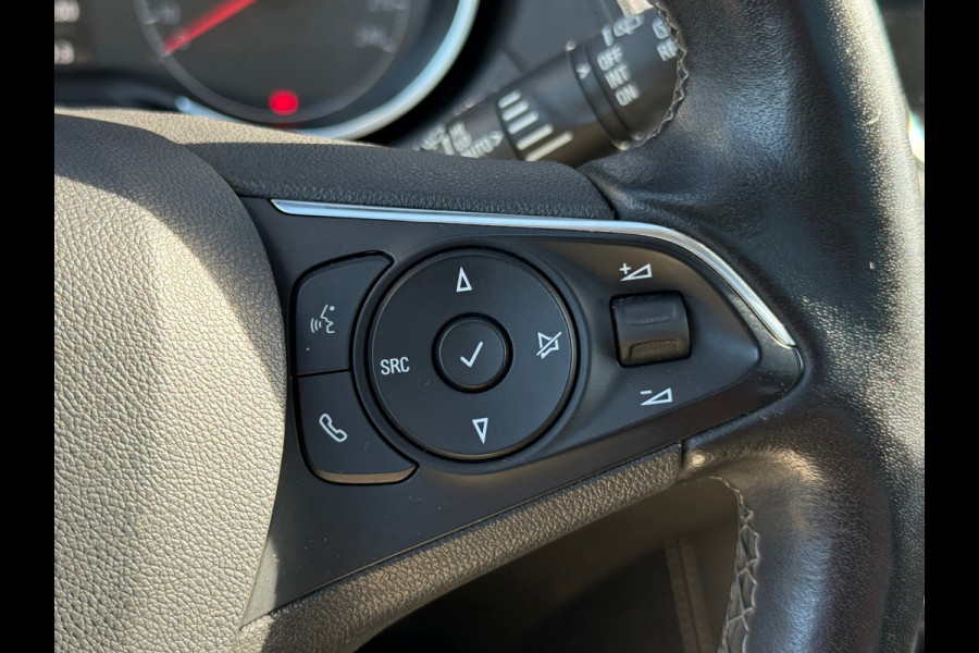 Opel Grandland X 1.2 Turbo PANO / CARPLAY / CAMERA / AUTOMAAT / STUURVERWARMING / WINTERPAKKET /