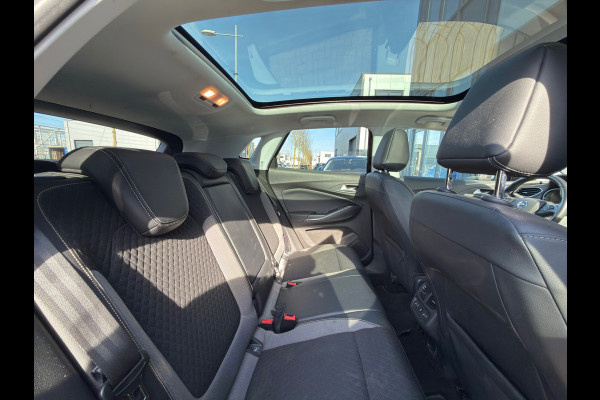 Opel Grandland X 1.2 Turbo PANO / CARPLAY / CAMERA / AUTOMAAT / STUURVERWARMING / WINTERPAKKET /
