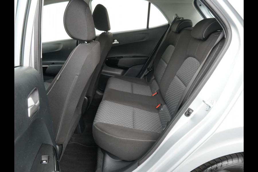 Kia Picanto 1.0 DPI DynamicLine Airco - Apple Carplay/Android Auto - Cruise Control - Navigatie - Achteruitrijcamera - Virena Zekerheidspakket €895,-