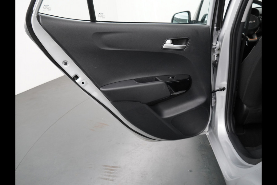 Kia Picanto 1.0 DPI DynamicLine Airco - Apple Carplay/Android Auto - Cruise Control - Navigatie - Achteruitrijcamera - Virena Zekerheidspakket €895,-