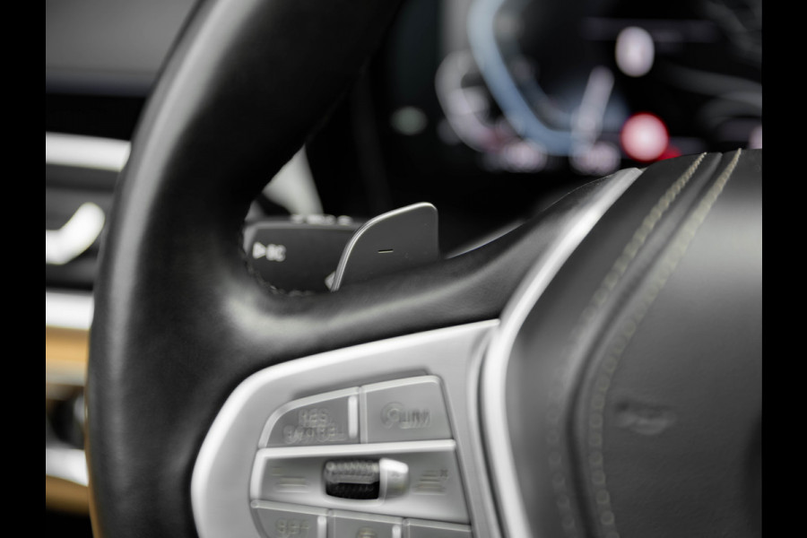 BMW 7 Serie 745e - Individual - Stoelventilatie + Massage - Driving Ass Prof - Active Steering