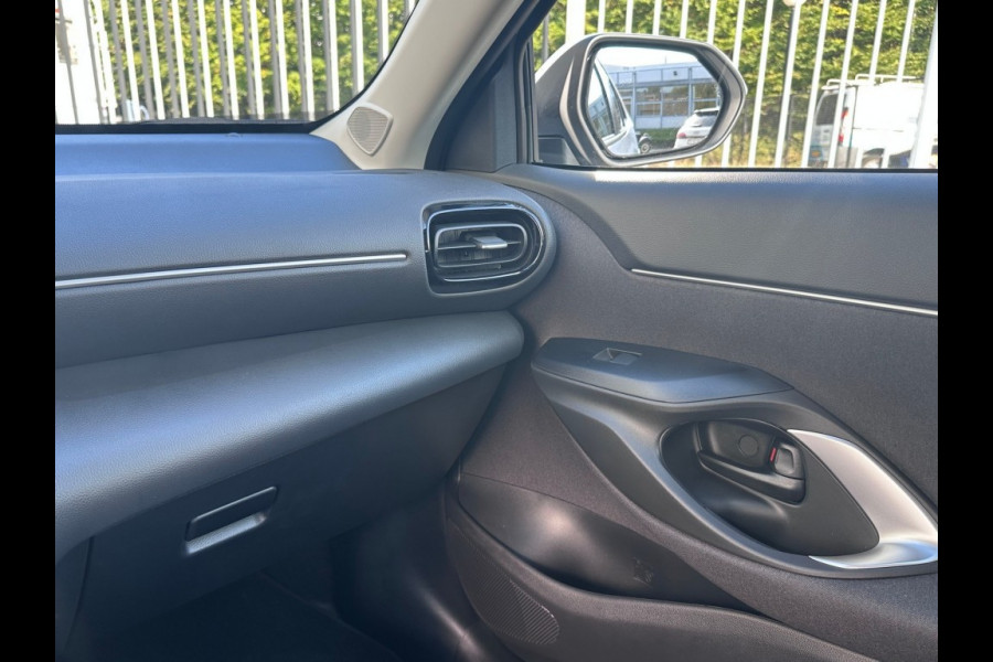Toyota Yaris Cross 1.5 HYBRIDE 115pk Stoelverw.