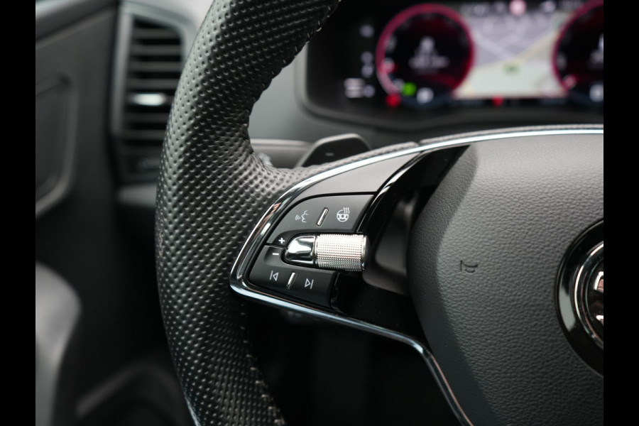 Škoda Karoq 1.5 TSI ACT Sportline Business DSG 150pk | Adaptive Cruise | Camera | Matrix LED | RS Sportstoelen Verwarmd | 18"L.M | Adaptive Onderstel | Keyless | Sfeerverlichting | Apple Carplay | Virtual | Navigatie | DAB |