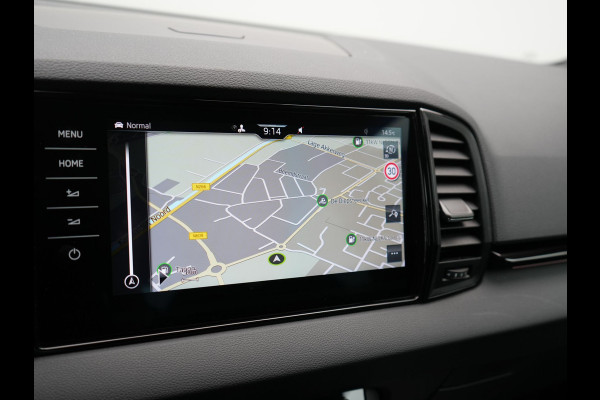 Škoda Karoq 1.5 TSI ACT Sportline Business DSG 150pk | Adaptive Cruise | Camera | Matrix LED | RS Sportstoelen Verwarmd | 18"L.M | Adaptive Onderstel | Keyless | Sfeerverlichting | Apple Carplay | Virtual | Navigatie | DAB |