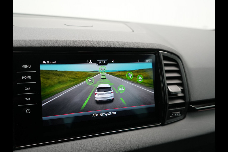 Škoda Karoq 1.5 TSI ACT Sportline Business DSG 150pk | Adaptive Cruise | Camera | Matrix LED | RS Sportstoelen Verwarmd | 18"L.M | Adaptive Onderstel | Keyless | Sfeerverlichting | Apple Carplay | Virtual | Navigatie | DAB |
