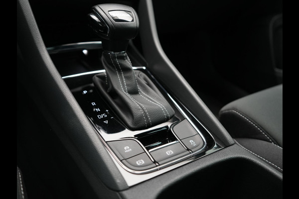 Škoda Karoq 1.5 TSI ACT Sportline Business DSG 150pk | Adaptive Cruise | Camera | Matrix LED | RS Sportstoelen Verwarmd | 18"L.M | Adaptive Onderstel | Keyless | Sfeerverlichting | Apple Carplay | Virtual | Navigatie | DAB |