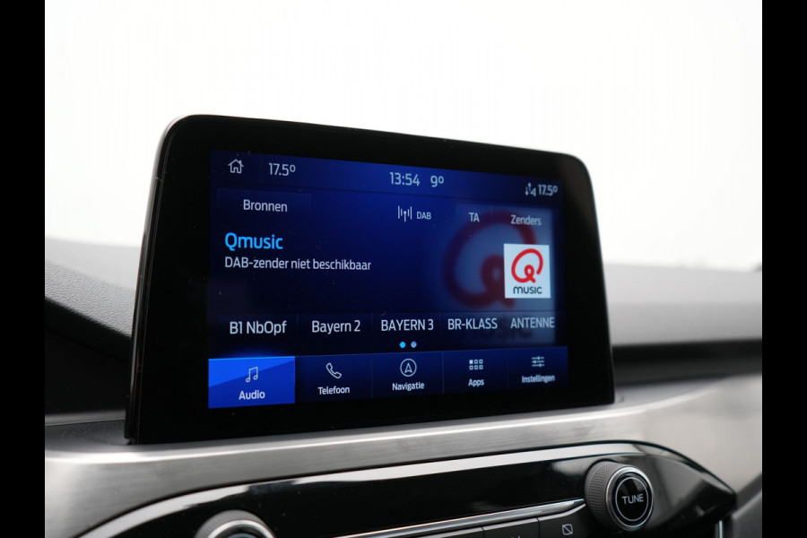 Ford Kuga 2.5 Titanium PHEV 225pk Dealer O.H | Camera | Keyless | Cruise Control | Sportstoelen & Stuur Verwarmd | Navigatie | Virtual | DAB | 17"L.M | Plug In Hybrid