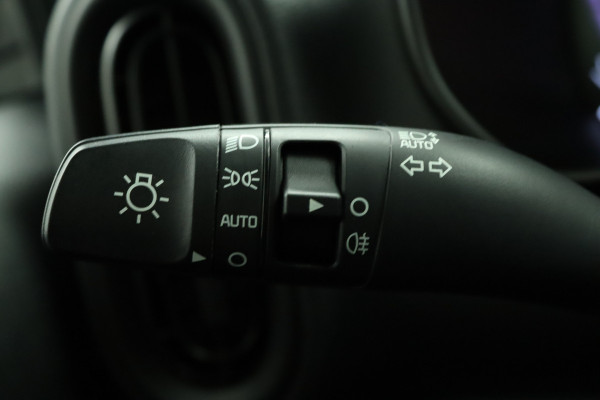 Kia Picanto 1.0 DPI DynamicPlusLine Airco - Apple Carplay/Android Auto - Cruise Control - Full Led Koplampen - Navigatie - Achteruitrijcamera Virena Zekerheidspakket €895,-