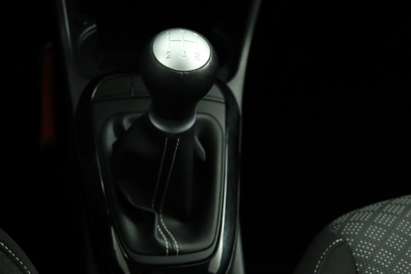 Kia Picanto 1.0 DPI DynamicPlusLine Airco - Apple Carplay/Android Auto - Cruise Control - Full Led Koplampen - Navigatie - Achteruitrijcamera Virena Zekerheidspakket €895,-