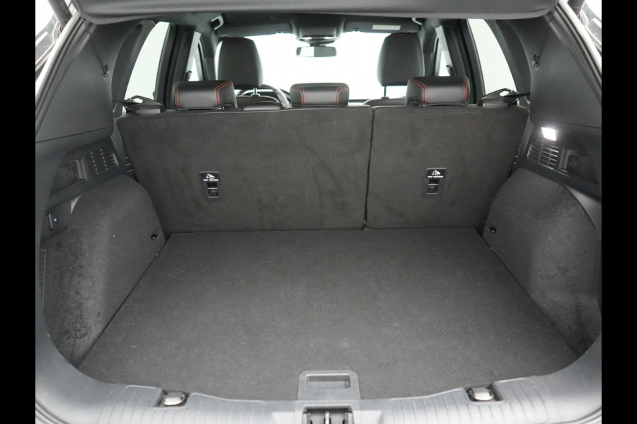 Ford Kuga 2.5 ST-Line PHEV 225pk | Camera | Bang & Olufsen Soundsystem | Alcantara Sportstoelen & Stuur Verwarmd | Keyless | Navigatie | Virtual | DAB | 18"L.M | Plug In Hybrid |