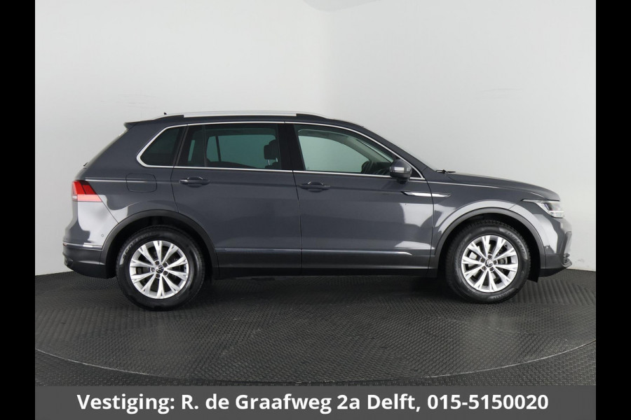 Volkswagen Tiguan 1.5 TSI Life Business | Navigatie | Camera | Cruise Control Adaptieve |