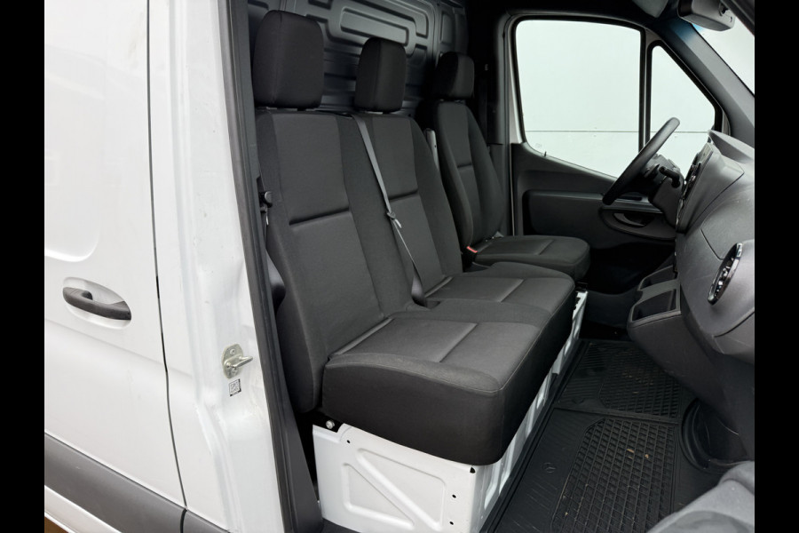 Mercedes-Benz eSprinter 312 55kWh 168km WLTP 93.1% (SOH) 80kw Snelladen L2H2 Climate Control Camera Stoelverwarming Laadkabel