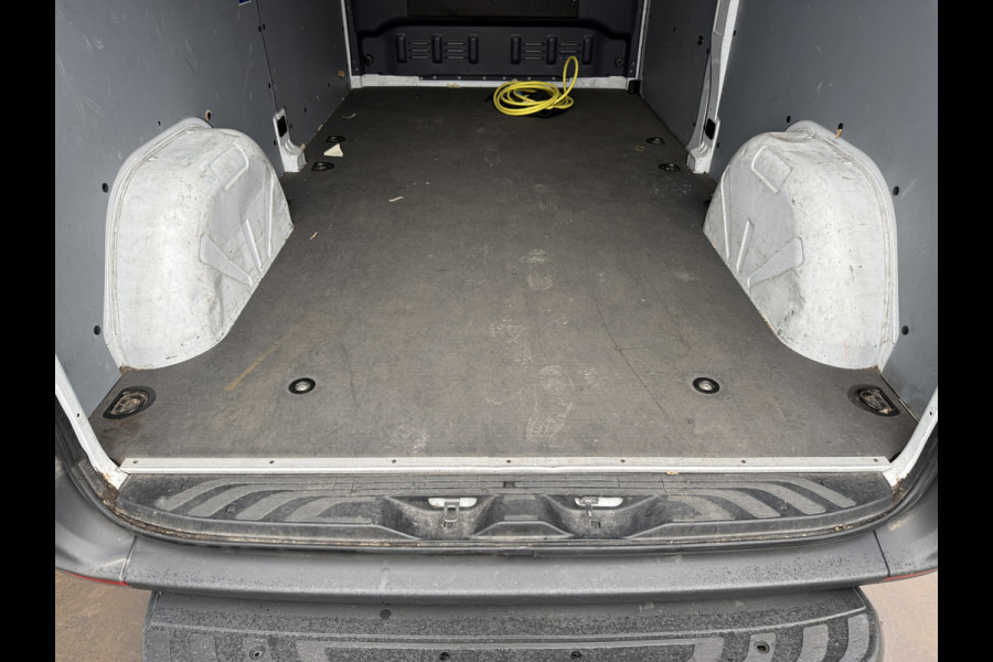 Mercedes-Benz eSprinter 312 55kWh 168km WLTP 93.1% (SOH) 80kw Snelladen L2H2 Climate Control Camera Stoelverwarming Laadkabel