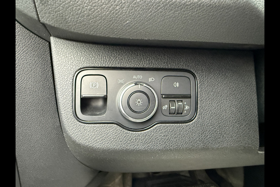 Mercedes-Benz eSprinter 312 55kWh 168km WLTP 93.1% (SOH) 80kw Snelladen L2H2 Climate Control Camera Stoelverwarming Laadkabel