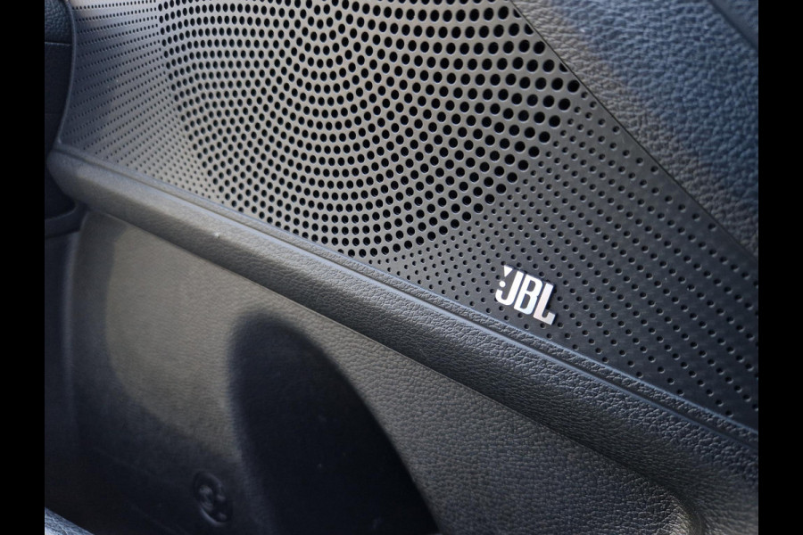 Kia Ceed Sportswagon 1.0 T-GDi MHEV Design Edition Automaat | JBL | Dodehoek | Klep Elektrisch | LED | Camera | Stoelverwarming |