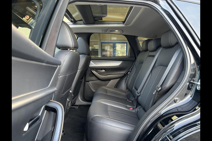 Mazda CX-60 2.5 e-SkyActiv PHEV Homura | Dealer onderhouden | Panoramadak | Adaptive Cruise | 360 Camera | Elek. Achterklep | Stoel- Verwarming & Ventilatie | BTW Auto |