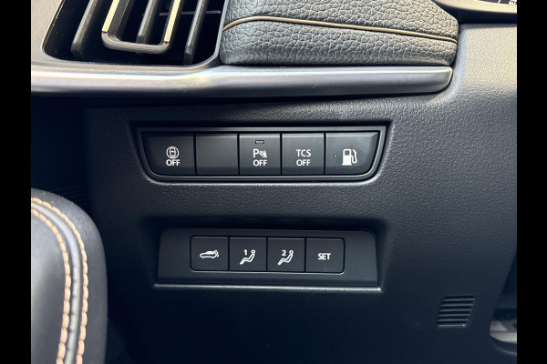 Mazda CX-60 2.5 e-SkyActiv PHEV Homura | Dealer onderhouden | Panoramadak | Adaptive Cruise | 360 Camera | Elek. Achterklep | Stoel- Verwarming & Ventilatie | BTW Auto |