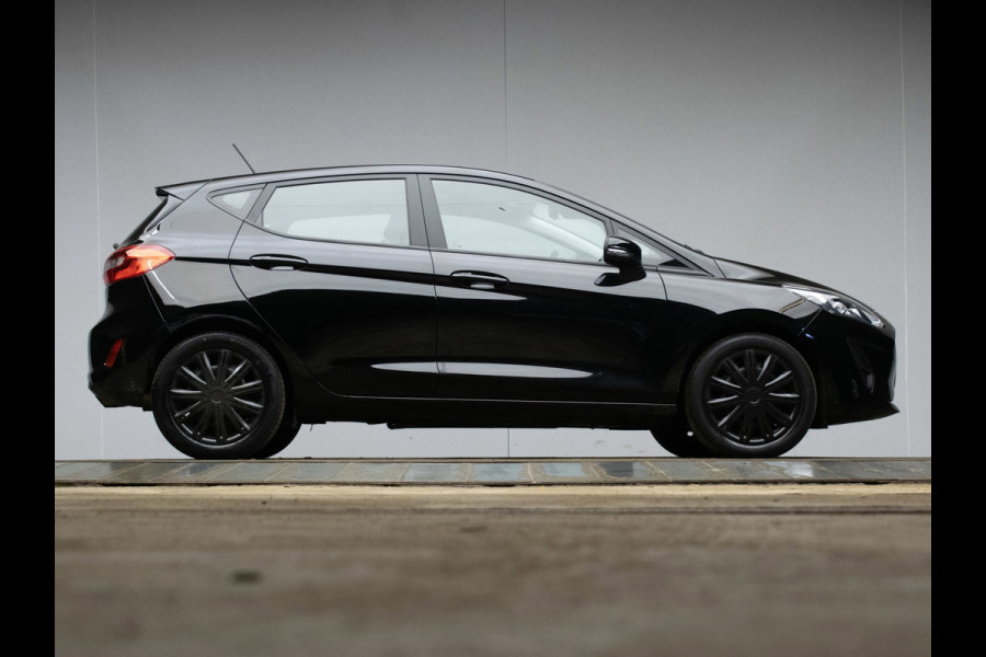 Ford Fiesta 1.1 Trend Sport (APPLE CARPLAY,NAVI,CRUISE,BLACK EDITION,ELEKTRISCH PAKKET,SPORTSTOELEN,NETTE STAAT)
