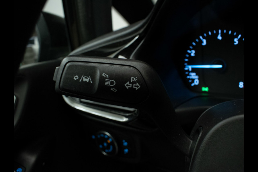 Ford Fiesta 1.1 Trend Sport (APPLE CARPLAY,NAVI,CRUISE,BLACK EDITION,ELEKTRISCH PAKKET,SPORTSTOELEN,NETTE STAAT)