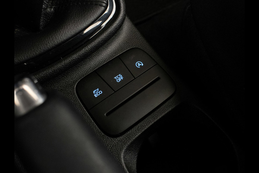 Ford Fiesta 1.1 Trend Sport (APPLE CARPLAY,NAVI,CRUISE,BLACK EDITION,ELEKTRISCH PAKKET,SPORTSTOELEN,NETTE STAAT)