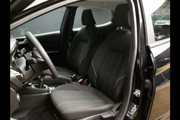Ford Fiesta 1.1 Trend Sport (APPLE CARPLAY,NAVI,CRUISE,BLACK EDITION,ELEKTRISCH PAKKET,SPORTSTOELEN,NETTE STAAT)