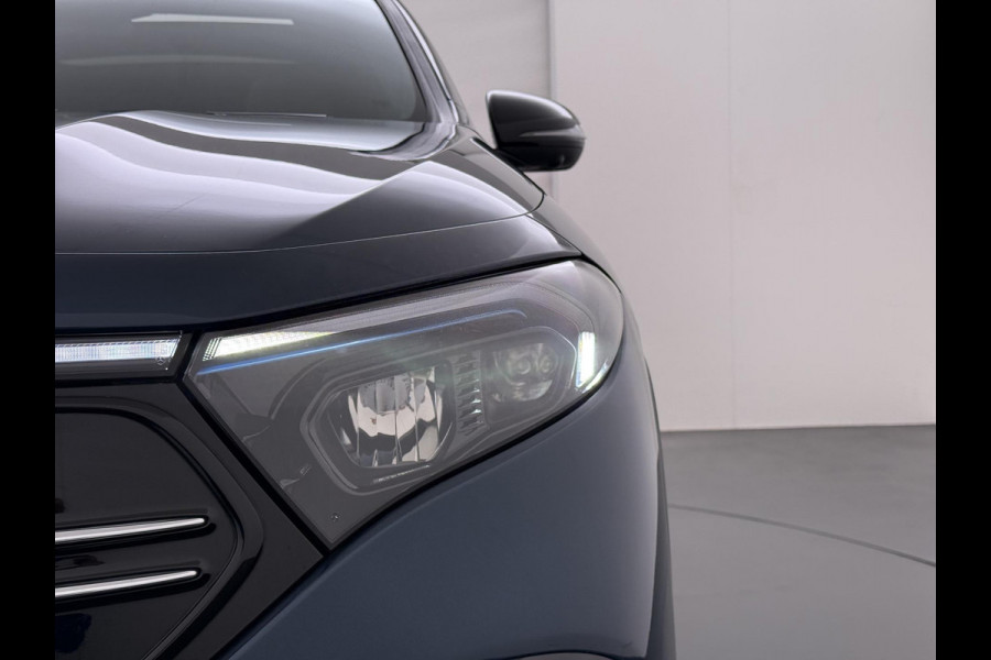 Mercedes-Benz EQA 250 AMG Line 67 kWh VAN € 34.900,- NU VOOR SLECHTS € 31.877,- | UW LENTEVOORDEEL € 4.023,-! | SOH 94% | DISTRONIC ADAPTIVE CRUISE | PANORAMADAK | 360 CAMERA | SFEERVERLICHTING | RIJKLAAR MET 12 MND BOVAG GARANTIE