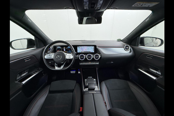 Mercedes-Benz EQA 250 AMG Line 67 kWh VAN € 34.900,- NU VOOR SLECHTS € 31.877,- | UW LENTEVOORDEEL € 4.023,-! | SOH 94% | DISTRONIC ADAPTIVE CRUISE | PANORAMADAK | 360 CAMERA | SFEERVERLICHTING | RIJKLAAR MET 12 MND BOVAG GARANTIE