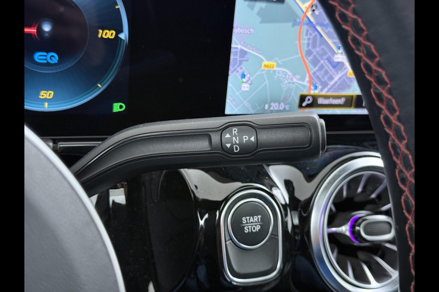 Mercedes-Benz EQA 250 AMG Line 67 kWh VAN € 34.900,- NU VOOR SLECHTS € 31.877,- | UW LENTEVOORDEEL € 4.023,-! | SOH 94% | DISTRONIC ADAPTIVE CRUISE | PANORAMADAK | 360 CAMERA | SFEERVERLICHTING | RIJKLAAR MET 12 MND BOVAG GARANTIE