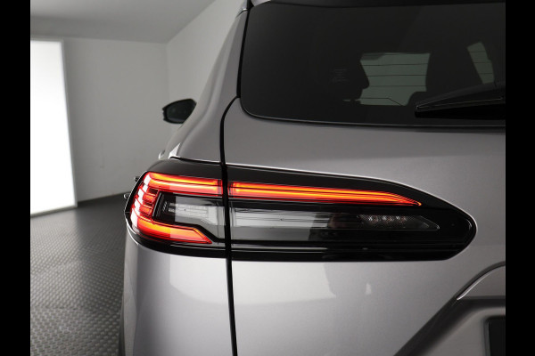 Toyota Corolla Cross Hybrid 140 Dynamic | Stuur-/Stoelverwarming | Elektrische Achterklep | Adaptieve Cruise Control |