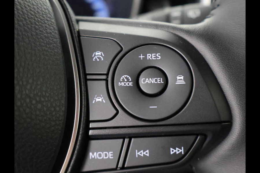 Toyota Corolla Cross Hybrid 140 Dynamic | Stuur-/Stoelverwarming | Elektrische Achterklep | Adaptieve Cruise Control |