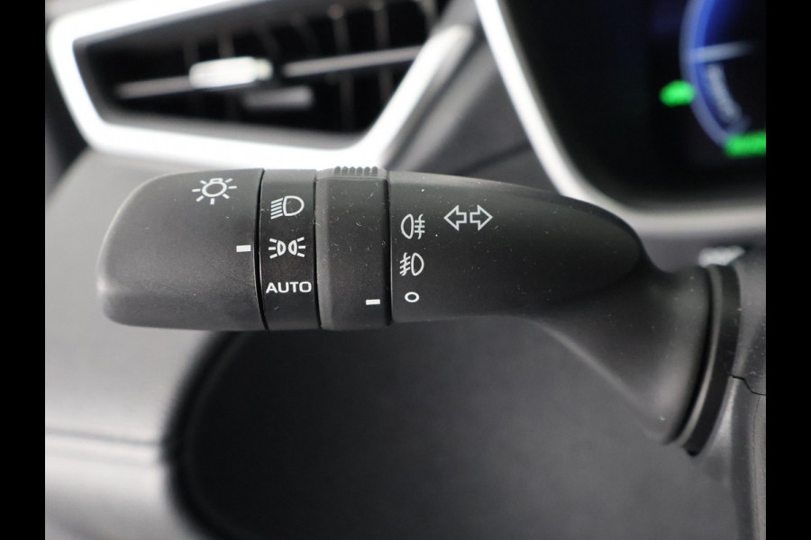 Toyota Corolla Cross Hybrid 140 Dynamic | Stuur-/Stoelverwarming | Elektrische Achterklep | Adaptieve Cruise Control |