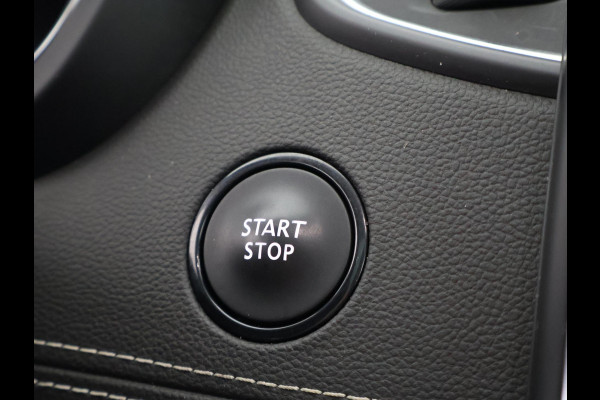 Renault Grand Scénic 1.3 TCe Initiale Paris Automaat | Leder | Bose Audio | Panoramadak