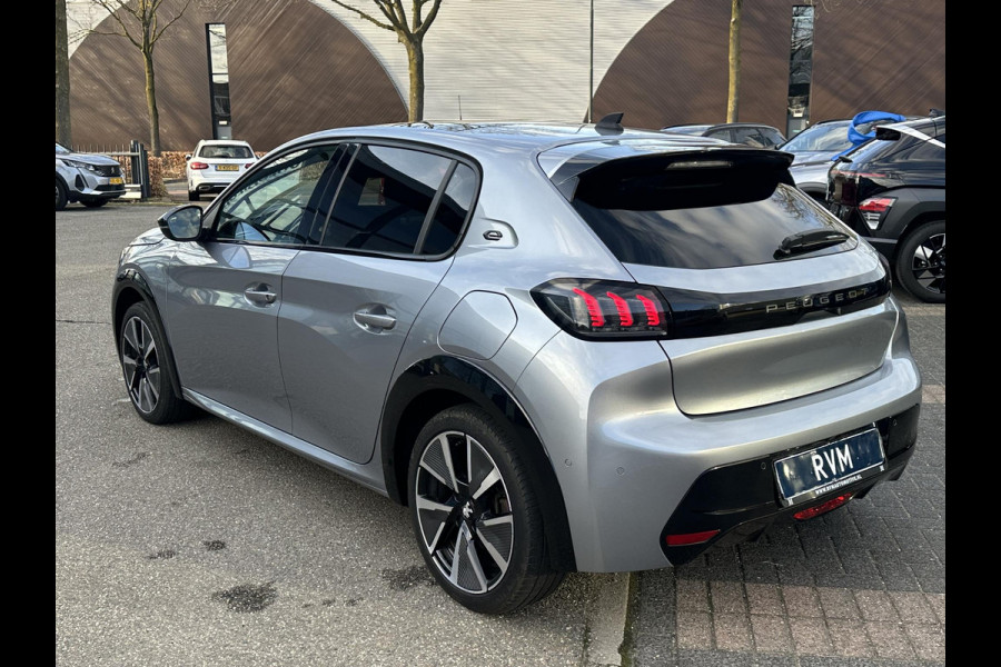 Peugeot e-208 EV GT Pack 50 kWh VAN € 17.900,- VOOR € 16.440,- UW LENTEVOORDEEL € 1.460,-! | 3- FASE LADER | STOELVERWARMING  | CAMERA | PANOROMA DAK |  RIJKLAAR 12 MND BOVAG GARANTIE |