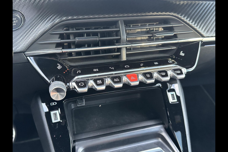 Peugeot e-208 EV GT Pack 50 kWh VAN € 17.900,- VOOR € 16.440,- UW LENTEVOORDEEL € 1.460,-! | 3- FASE LADER | STOELVERWARMING  | CAMERA | PANOROMA DAK |  RIJKLAAR 12 MND BOVAG GARANTIE |