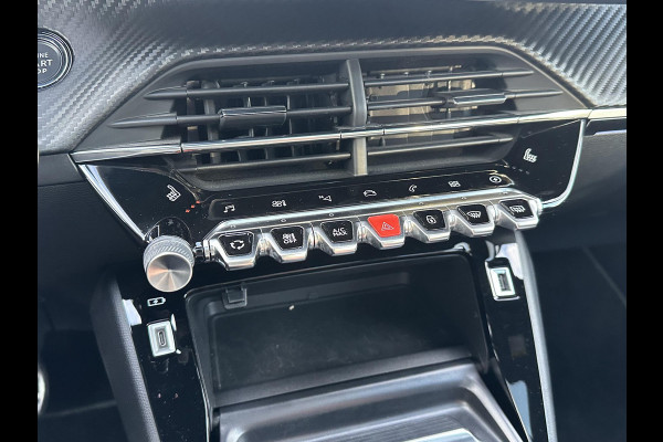 Peugeot e-208 EV GT Pack 50 kWh VAN € 17.900,- VOOR € 16.440,- UW LENTEVOORDEEL € 1.460,-! | 3- FASE LADER | STOELVERWARMING  | CAMERA | PANOROMA DAK |  RIJKLAAR 12 MND BOVAG GARANTIE |