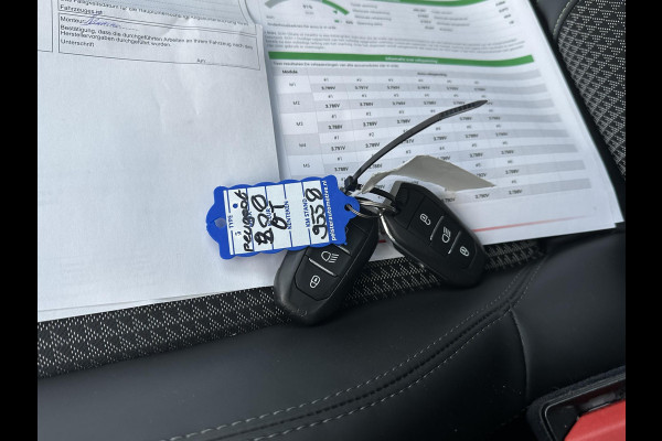 Peugeot e-208 EV GT Pack 50 kWh VAN € 17.900,- VOOR € 16.440,- UW LENTEVOORDEEL € 1.460,-! | 3- FASE LADER | STOELVERWARMING  | CAMERA | PANOROMA DAK |  RIJKLAAR 12 MND BOVAG GARANTIE |