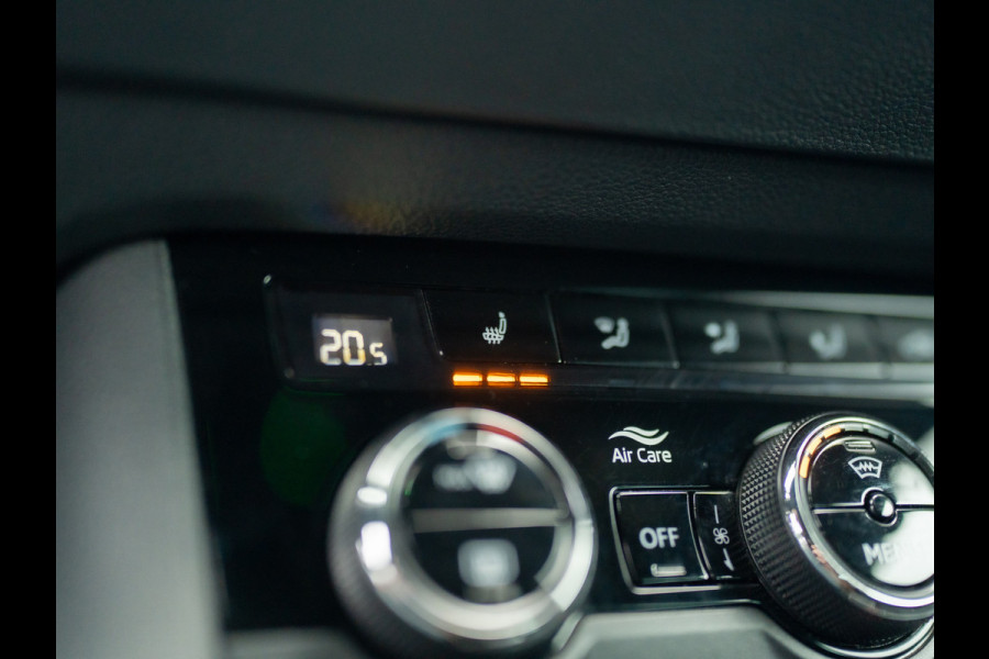 Škoda Karoq 1.5 TSI ACT Sportline Business | 360 Camera | Side Assist | Canton | Elk. A-klep | Prijs Rijklaar!!