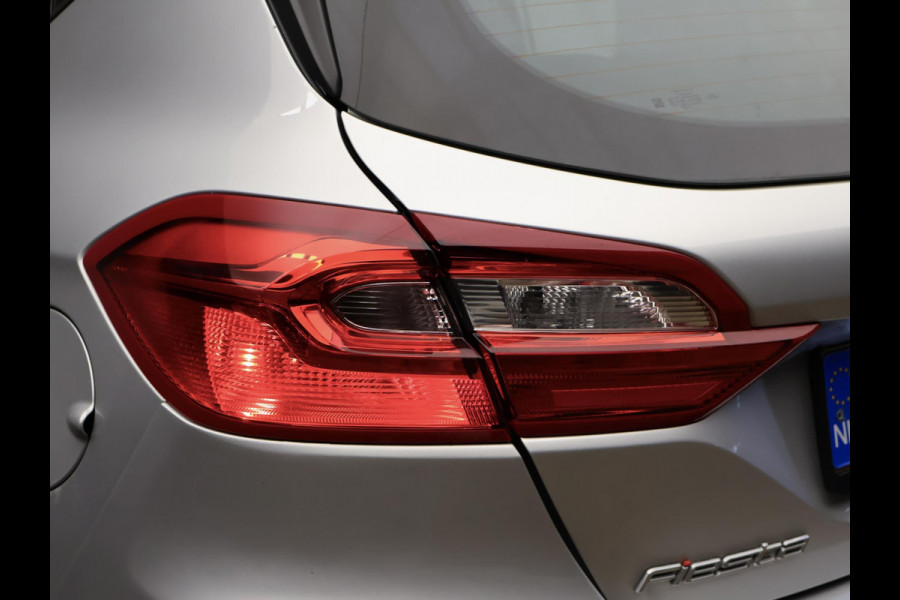 Ford Fiesta 1.1 Sport (APPLE CARPLAY,NAVI,CRUISE,LANE ASSIST,ELEKTRISCH PAKKET,SPORTSTOELEN,NETTE STAAT)