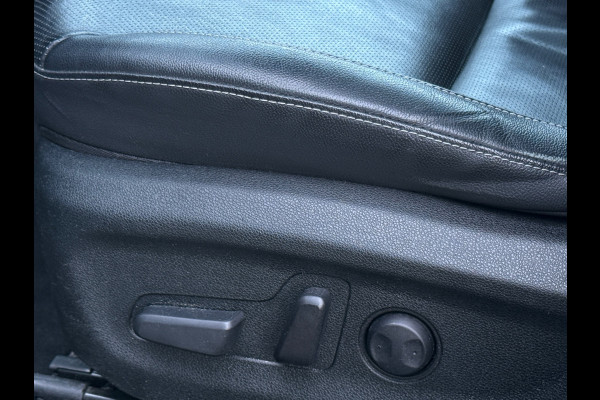 Kia Niro 1.6 GDi Hybrid ExecutiveLine Schuifdak|Stoelventilatie|Keyless|Trekhaak