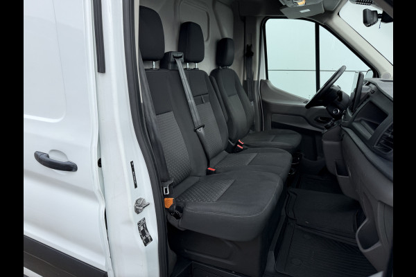 Ford E-Transit 68kWh 184PK L2H2 317km WLTP 95.9% (SOH) BEV Snelladen Tachograaf Climate Control Cruise Control Camera Carplay Navigatie Parkeersensoren voor achter