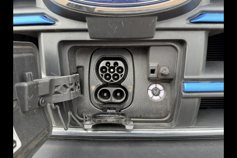 Ford E-Transit 68kWh 184PK L2H2 317km WLTP 95.9% (SOH) BEV Snelladen Tachograaf Climate Control Cruise Control Camera Carplay Navigatie Parkeersensoren voor achter