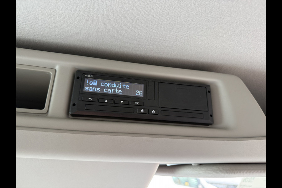 Ford E-Transit 68kWh 184PK L2H2 317km WLTP 95.9% (SOH) BEV Snelladen Tachograaf Climate Control Cruise Control Camera Carplay Navigatie Parkeersensoren voor achter