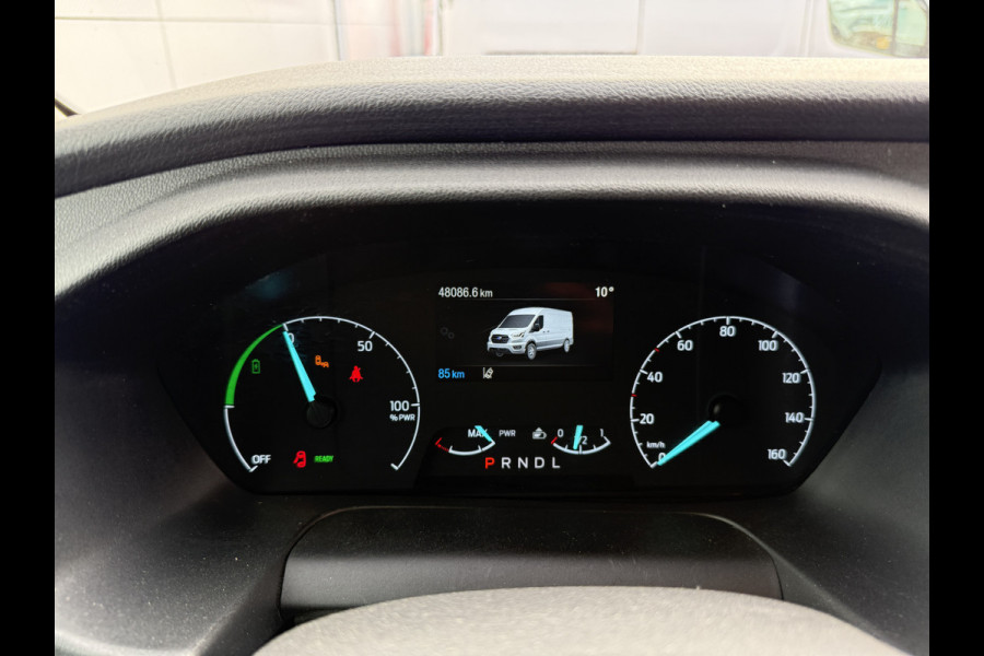 Ford E-Transit 68kWh 184PK L2H2 317km WLTP 95.9% (SOH) BEV Snelladen Tachograaf Climate Control Cruise Control Camera Carplay Navigatie Parkeersensoren voor achter