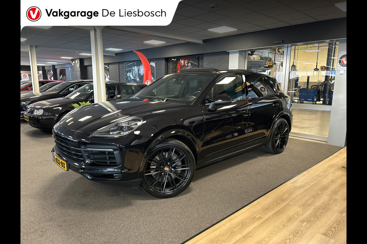 Porsche Cayenne 2.9 S / 444 pk / Pano / stoelen 14 voudig / Leder / Navigatie / Bose / camera / 22 inch