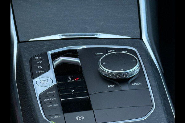 BMW 3-serie 320i M-Sport Laser|Adap Cruise|HuD|Leder|Fabrieksgarantie
