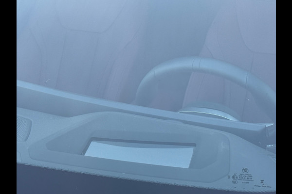 BMW 3-serie 320i M-Sport Laser|Adap Cruise|HuD|Leder|Fabrieksgarantie