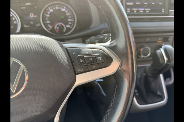 Volkswagen E-Transporter 113PK L2H1 138KM WLTP Trekhaak 100% Elektrisch Transporter Airco Stoelverwarming Parkeersensoren