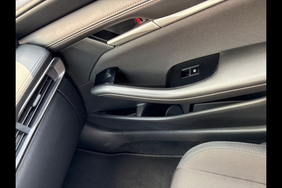 Mazda 3 2.0 e-SkyActiv-G M Hybrid 122 (RIJKLAARPRIJS/BOVAG)