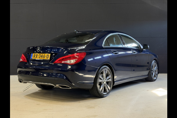 Mercedes-Benz CLA-Klasse 180 Business Solution Automaat | Camera | Carplay | AMG Performance stoelen | Navi | Cruise